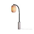 **Technische Titel in het Nederlands:** Moderne vloerlamp met betonbasis en papieren kap